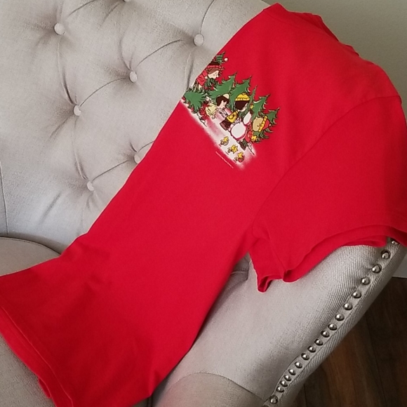 Peanuts Holiday T-Shirt - Picture 8 of 8